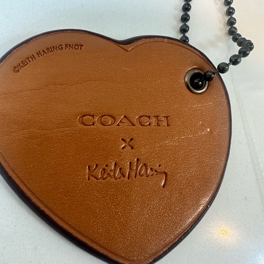 Coach x Keith Haring Limited Edition Leather Heart Charm - Picture 3 of 5